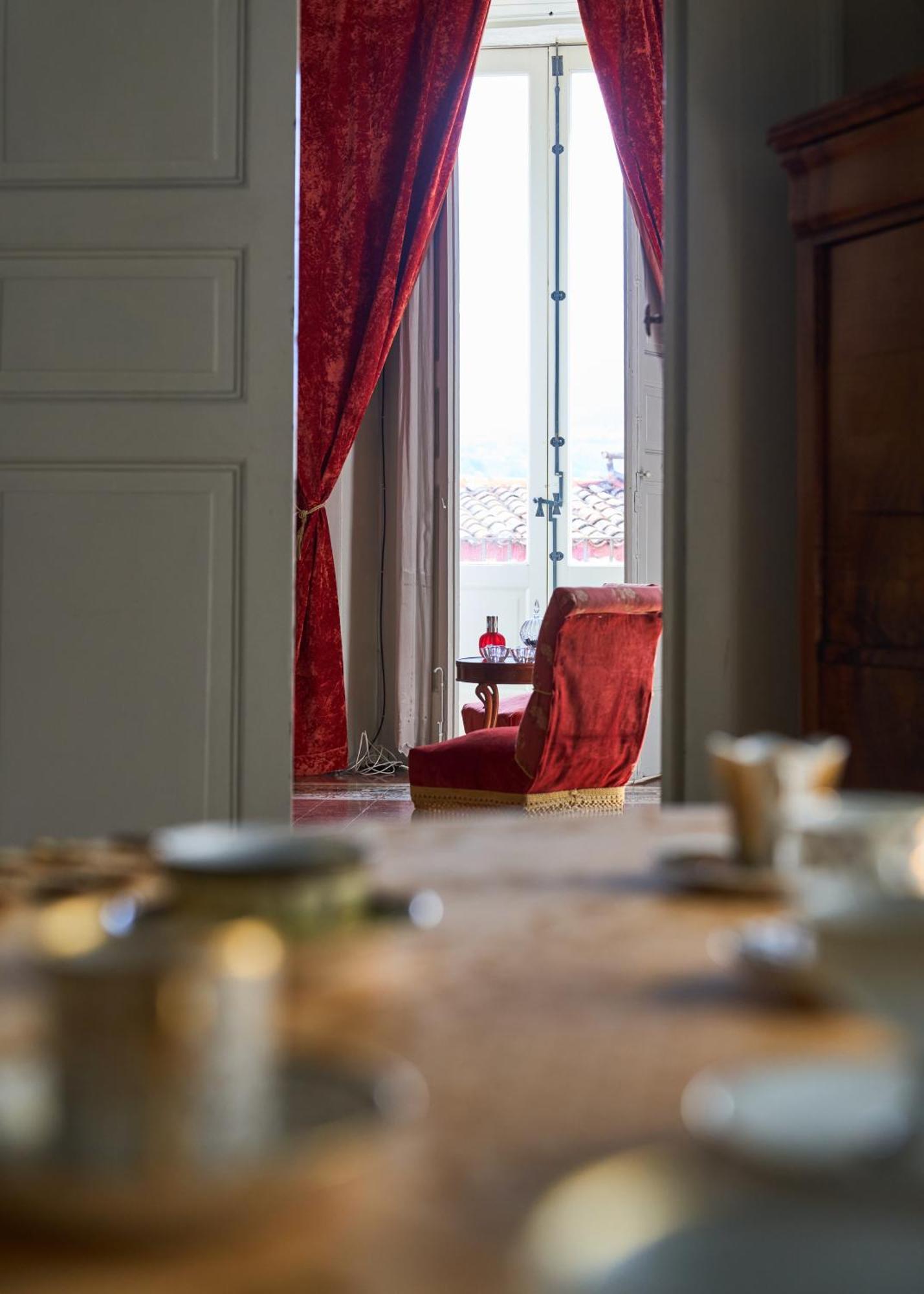 Dimora Storica Giostra Vecchia - Palazzo Grisolia 1809 โกเซนซา ภายนอก รูปภาพ