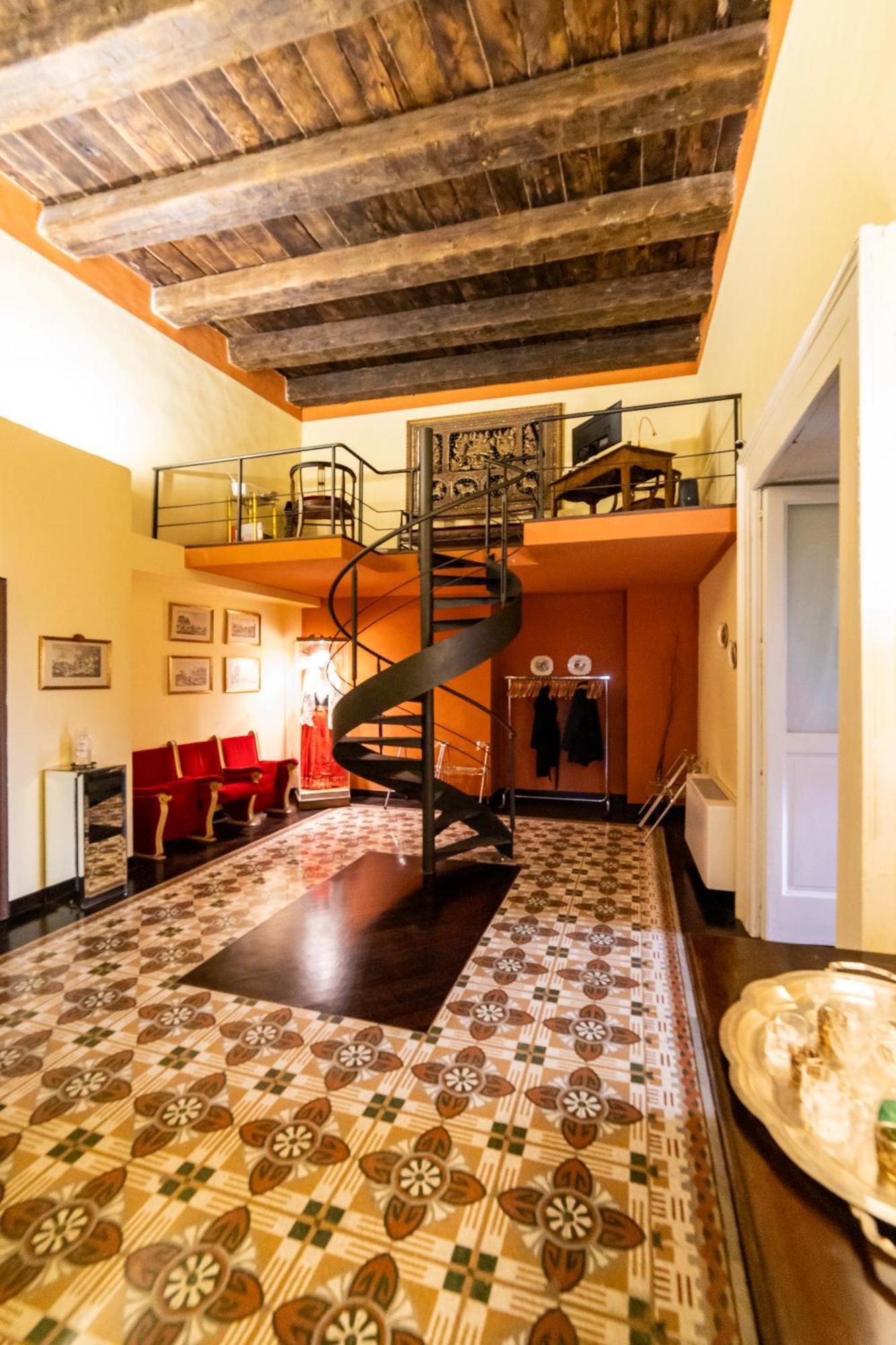Dimora Storica Giostra Vecchia - Palazzo Grisolia 1809 โกเซนซา ภายนอก รูปภาพ
